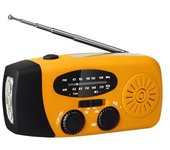 Radio Veva Con Células Solares / Linterna - Powerbank 2000mah Naranja