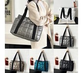 Bolso acolchado de nailon a la moda para mujer, bolso de hombro de algodón espacial, bolso suave y esponjoso, bolso de compras para mujer, bolso para axila 36x11x30cm azul