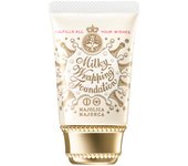 MAJOLICA MAJORCA Base de maquillaje Milky Wrapping 02 Base de maquillaje sin perfume 2 Beige 30 g (x 1)