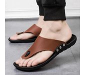 Chanclas de verano para hombre, zapatillas de playa informales y transpirables para exteriores, sandalias con punta de clip de EVA antideslizantes de tendencia para hombre 39 negro