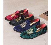 Mocasines bordados sin cordones para hombre: Zapatos casuales de verano transpirables con punta redonda 43