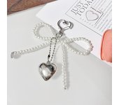 Llavero con colgante de corazón con lazo dulce, adornos colgantes con cuentas, llavero con abalorios, cordón para teléfono, colgante para bolso blanco