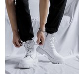 Nuevas botas de moto informales con cordones para hombre, zapatos de cuero a la moda para hombre, botas altas para caminar, botas para exteriores antideslizantes que combinan con todo 38 negro