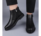 Botas Chelsea casuales de marca de lujo para hombre, botas para exteriores de cuero genuino, color negro sólido, botas cálidas de felpa para invierno para motocicleta 38