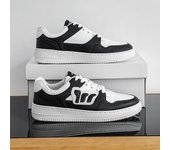 2023 NOVEDAD DE VERANO pequeños zapatos blancos zapatos de hombre zapatos casuales zapatos cómodos y ligeros 39