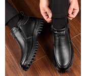 Zapatos cálidos acolchados de invierno para hombre, zapatos deportivos de ocio, impermeables, antideslizantes, de cuero PU, zapatos para padres de mediana edad y ancianos 44 negro