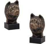Akita, Akita Inu - Dog statue, bust on stone base, sculpture, trophy for dog show by Art-Dog brand marrón
