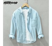 Camisas vaqueras coreanas de manga larga para hombre, camisas casuales holgadas de primavera para uso diario, camisa vaquera azul claro lavada con bolsillo, ropa de estilo retro para hombre M azul