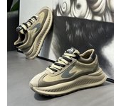 Zapatos de hombre en otoño e invierno, suela gruesa, tendencia de aumento de altura, moda de bloqueo de color, zapatos casuales versátiles 39 negro