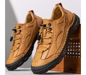 Botas casuales de hombre, estilo retro, de talla grande, cosidas a mano, de primavera/otoño, zapatos casuales de cuero para hombre, mocasines amarillos. 38 negro