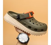 Zuecos clásicos para hombre, sandalias de plataforma informales a la moda, zapatillas de EVA cómodas y ligeras, zapatos de playa antideslizantes para exteriores para hombre 39