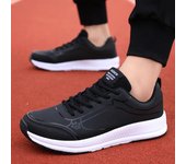 Zapatos deportivos de otoño e invierno de comercio exterior para hombre, de cuero negro, impermeables y ligeros, con absorción de impactos, informales, de suela blanda para viajes 38
