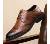 Zapatos de cuero para hombre, de cuero genuino, transpirables, estilo brogue, para negocios, formales, casuales, británicos, puntiagudos 38