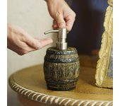 Dispensador de jabón en forma de barril de whisky, dispensador de loción rellenable de resina, botella rústica de jabón de manos para baño, cocina, accesorio de encimera color de madera antigua