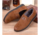 Botas de algodón para hombres de invierno, zapatos para padres de mediana edad y mayores, cálidos, de ocio, de felpa, antideslizantes 44 negro