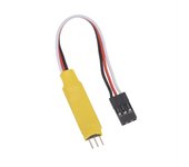 El control remoto de 90 grados se expande para controlar los aumentos del ángulo del expansor del ángulo del timón de los servos de 180 grados amarillo