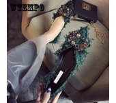 Zapatos de punta estrecha para primavera y verano para mujer, zapatos planos informales que combinan con todo, zapatos individuales de talla grande, zapatos de fiesta de fondo suave 40 verde