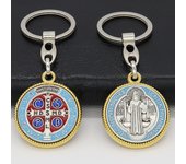 2 llaveros con medallón de San Benito, colgante católico de San Benito, llavero de Jesús, accesorios de joyería religiosa de metal para regalo de bolso Golden Silver 2pcs