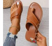 Zapatillas de mujer para exteriores, informales, para playa, zapatos de mujer, nuevas sandalias planas de verano, chanclas, sandalias para caminar con clip en la punta, hebilla romana, chanclas para mujer 41 beige