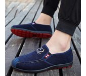 Mocasines de verano para hombre, zapatos de moda, zapatos de conducción, zapatillas de deporte para hombre, talla grande 44 negro