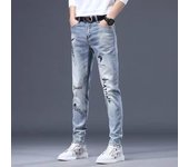Tide primavera y novedad de verano, insignia de personalidad, pantalones vaqueros de perforación caliente, pantalones elásticos ajustados de tendencia para hombres, pantalones de pie pequeño 28 azul