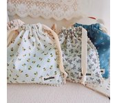 Bolsa de pañales para bebé de 19 x 19 cm, con estampado de flores, para cochecito, para viajes al aire libre, para pañales húmedos y secos púrpura