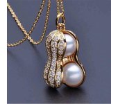 Regalo de Navidad para mujer, collar de maní, collar de perlas falsas blancas, colgante de clavícula, joyería creativa de titanio de oro rosa oro