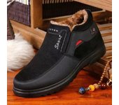 Botas de invierno cálidas para hombre, zapatos nuevos, cómodos y sin cordones, botas de piel de felpa hasta el tobillo para hombre, zapatillas de deporte para exteriores, zapatos de hombre 39