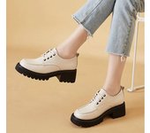 Zapatos de cuero para mujer, zapatillas de deporte nuevas de primavera, mocasines con cordones delanteros, zapatos retro de punta redonda y tacón grueso, zapatos negros para mujer 35