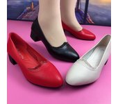 Zapatos de trabajo de cuero suave y cómodos, suela suave, cómodos zapatos de tacón medio para las cuatro estaciones, zapatos de cuero antideslizantes de tacón grueso para mujer 35 rojo