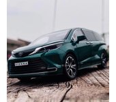 Nuevo 1:Furgoneta SIENNA MPV a escala 24, modelo de coche de juguete en miniatura de fundición a presión, con sonido y luz, puerta que se puede abrir, coleccionable, regalo para niños. blanco