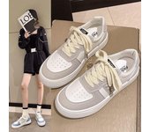Zapatillas deportivas informales para mujer, zapatos de verano nuevos para estudiantes, estilo coreano, cómodas, de plataforma baja, deportivas, transpirables, blancas 35
