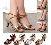Nueva moda satén señoras mujeres Tango salón tacones mujeres zapatos de baile modernos zapatos de Salsa latina niñas fiesta tacones cuadrados Sandalias 34 oro