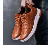 Zapatillas de deporte de cuero PU para hombre, zapatos casuales de negocios para hombre, zapatillas transpirables para exteriores, mocasines de moda para hombre, calzado para caminar, tenis 39 marrón