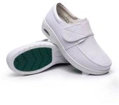 Zapatos nuevos de primavera para mujer, zapatos de enfermera blancos con colchón de aire, zapatos de cuña cómodos para el trabajo, mocasines antideslizantes de suela suave 35