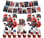32 piezas de suministros para fiestas temáticas de Stray Kids que incluyen pancartas y globos para decoración de tartas.