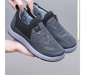 Botas cortas cálidas de invierno para hombre, resistentes al agua, con forro de piel sintética, botines de nieve, zapatos antideslizantes, mocasines para caminar, zapatos para hombre, zapatillas cómodas para exteriores 39 negro