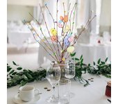 26 enredaderas artificiales de Pascua con huevos pastel y bayas, tallos florales de primavera, ramitas de huevo de Pascua para arreglos florales y decoración del hogar.