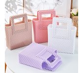 Nuevas bolsas de gelatina de moda para mujer, de PVC, de color sólido, tejidas, resistentes a la suciedad, fáciles de lavar, versátiles, con diseño de nicho, bolsas de mano, pequeñas bolsas cuadradas.