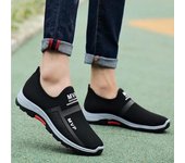 Zapatos de malla transpirable para caminar para hombres mayores: calzado de verano ligero, suave y antideslizante. 43
