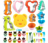 Cortador de sándwiches, juego de cortadores de galletas para niños, que incluye cortador con forma de sándwich, cortadores de frutas y verduras, cortador de galletas con forma de corazón 43 PCS