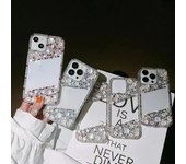 Funda metálica con soporte para anillo de dedo para iPhone 15 14 13 12 11 Pro Max Glitter Diamond Cover para Samsung S24 S23 S22 Ultra S20 A34 A14 A34 A54 A55 A33 A53 For iPhone 15 rojo