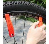 Palanca para neumáticos de bicicleta ultraligera, 3 piezas, herramienta portátil para quitar neumáticos, cuchara para cambiar llantas de bicicleta de montaña naranja