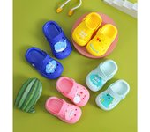 Zapatillas para niños, zapatillas antideslizantes de verano para niñas, Baotou, con agujeros de fondo suave, zapatillas de arena para bebés 13