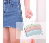 Dispensador de alimentos de silicona antimango que ahorra trabajo, asas para bolsas de plástico, bolsa de compras portátil para compras color rosa