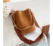 Bolso de un solo hombro para mujer, sencillo, de piel sintética mate, estilo retro europeo, bolsos de mano de moda pura para mujer, primavera, nuevo (20cm<Max Length<30cm)