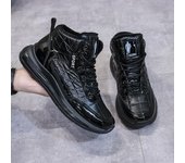 Zapatillas de invierno gruesas de moda para hombre, botas de nieve impermeables para hombre, zapatos de algodón de caña alta a la moda, botines cálidos y peludos de calidad a la moda. 36