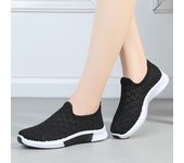 Zapatos de malla transpirables sin cordones para mujer: zapatillas informales planas de verano con suela blanda 40 color rosa