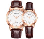 Reloj de pareja, un par de cinturones, reloj de mujer y hombre y regalo de hombre.