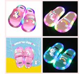 Zapatillas deslizantes con almohada LED de unicornio, zapatillas para niñas, zapatillas de baño para bebés con luces LED, sandalias, zapatos para niños y niñas 22/23# color rosa